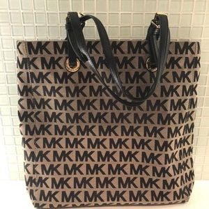 MK purse